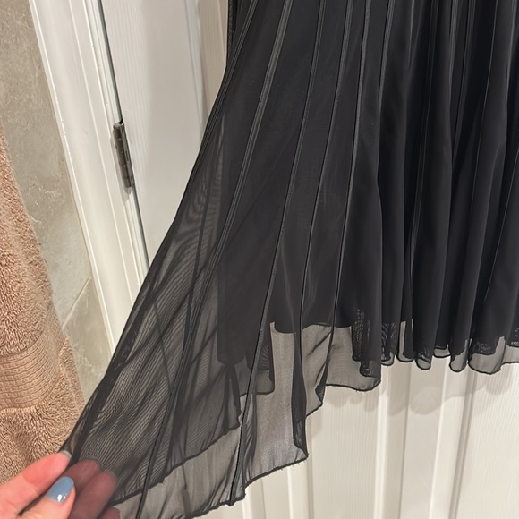 JS Collections Dress- perfect for wedding attire - Picture 3 of 4